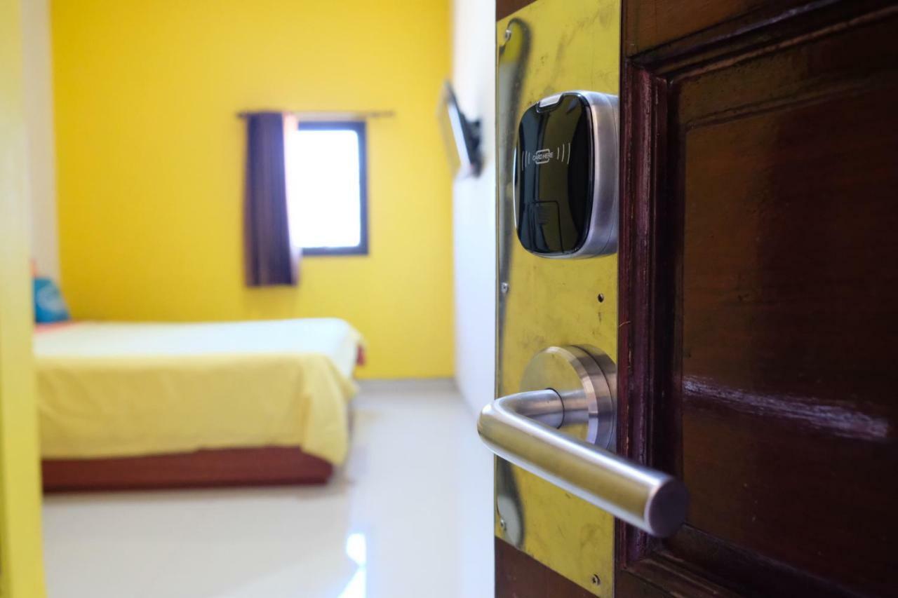 Hotel Ashofa Sedati Екстер'єр фото